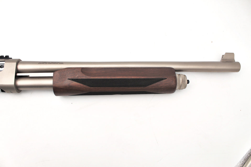 Pro X (Pump), Silver on Walnut